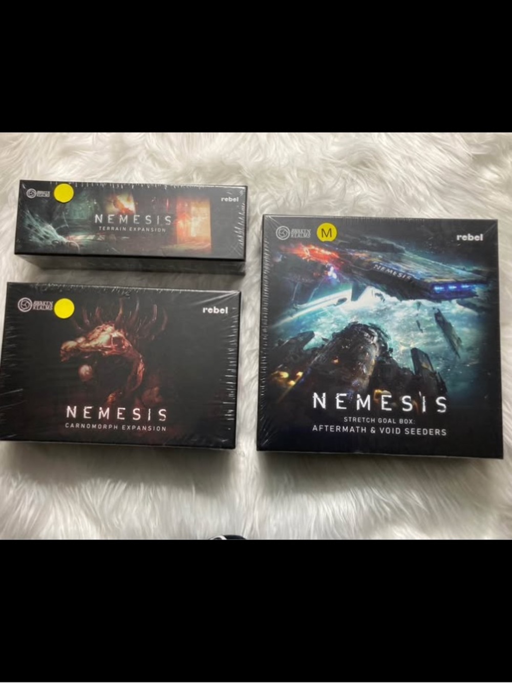 rebels Nemesis Board Game Set - Black, Blue